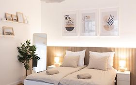 Cozy Apartment In Budapest