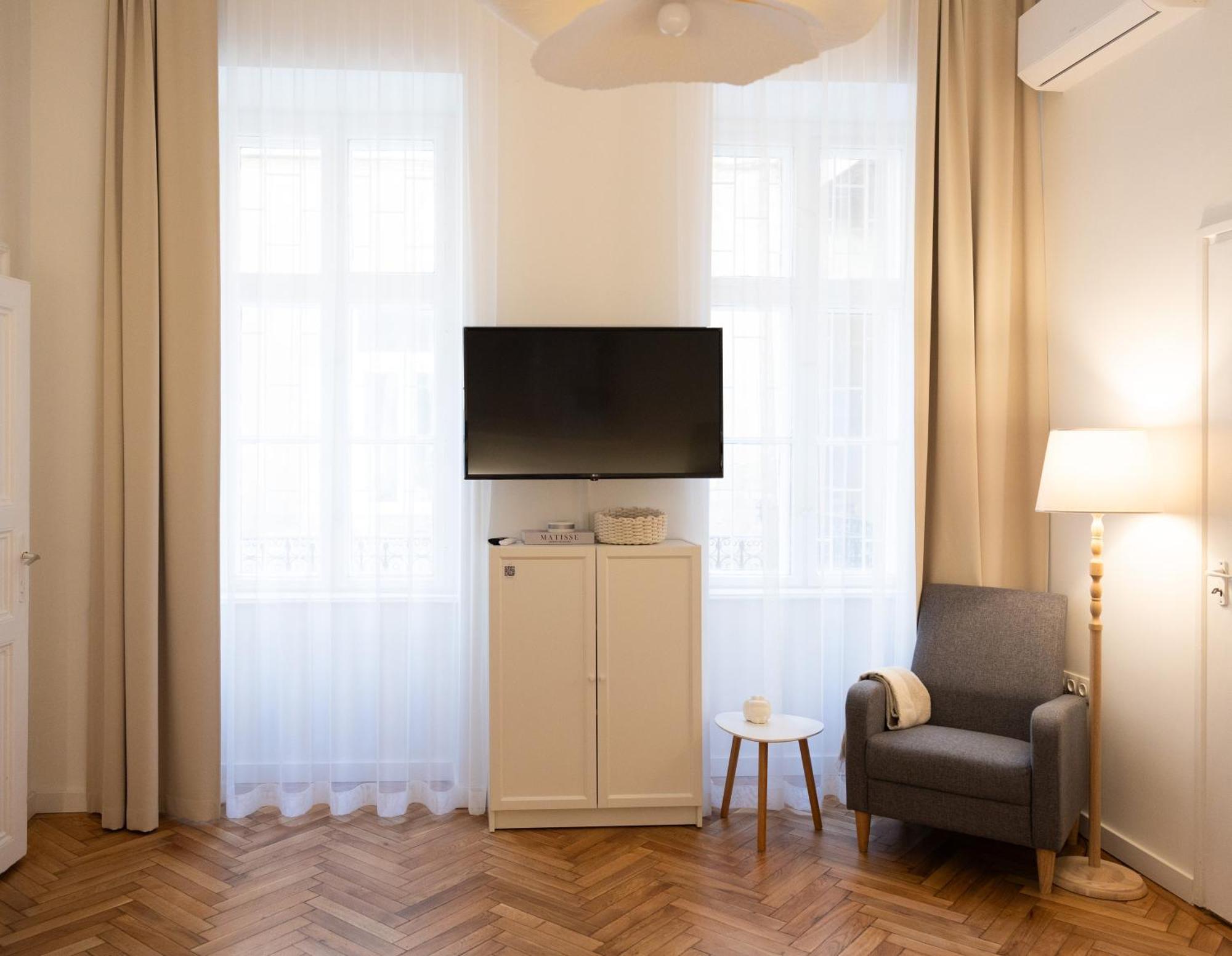 Cozy Apartment In Budapest Exterior photo